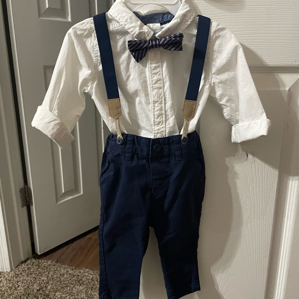 H&M Formal Outfit for baby boys size 9-12M.